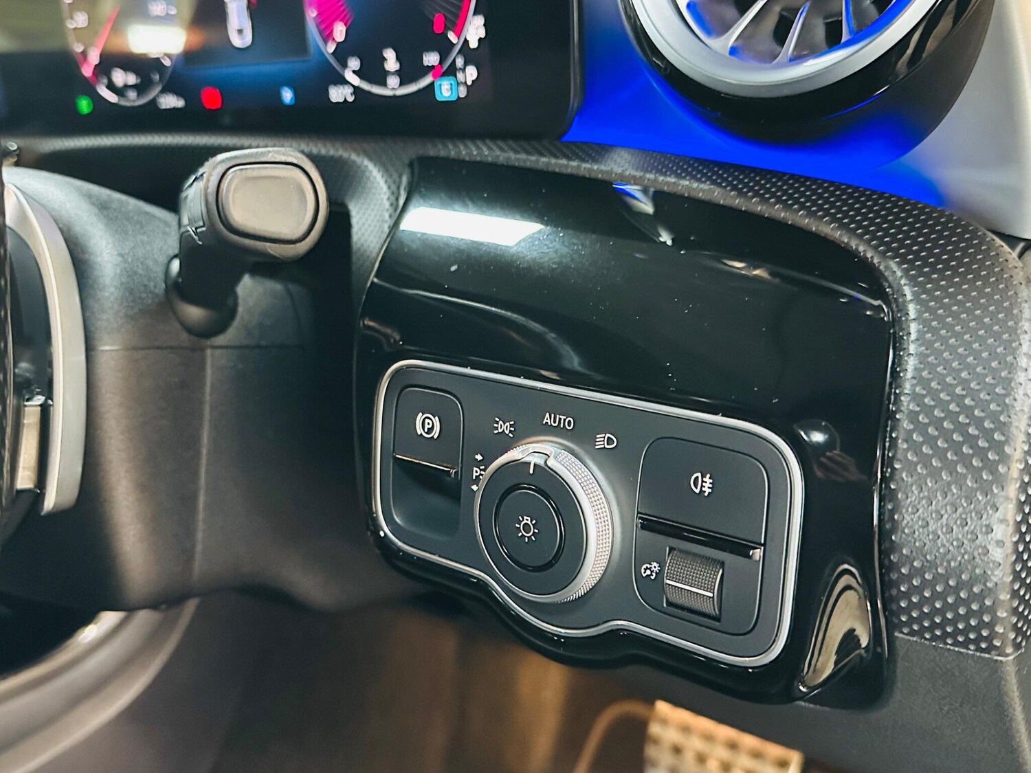 Used Mercedes-Benz CLA 2023 for sale - 76839976: Photo 56