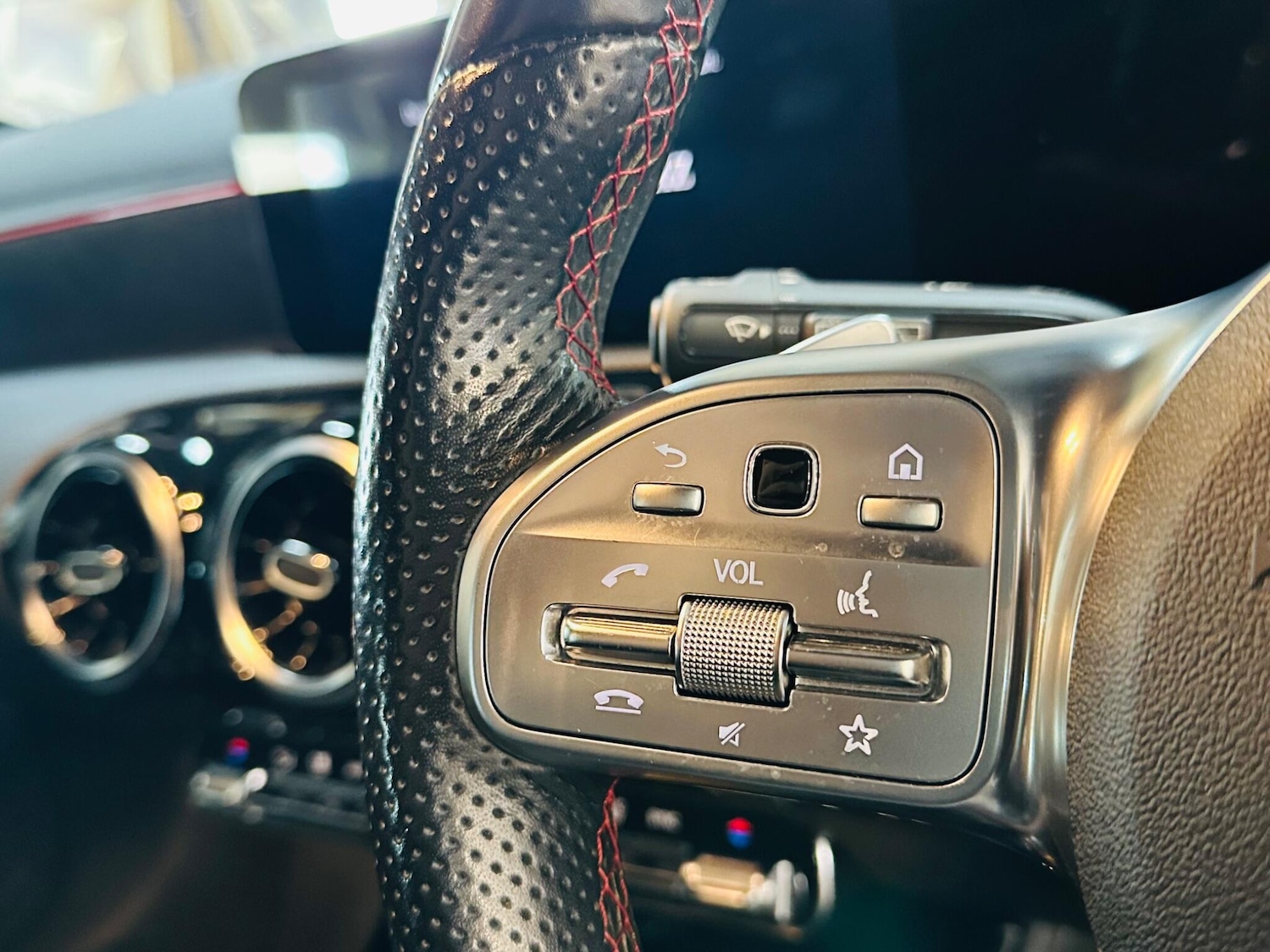 Used Mercedes-Benz A-Class 2019 for sale - 76360614: Photo 49