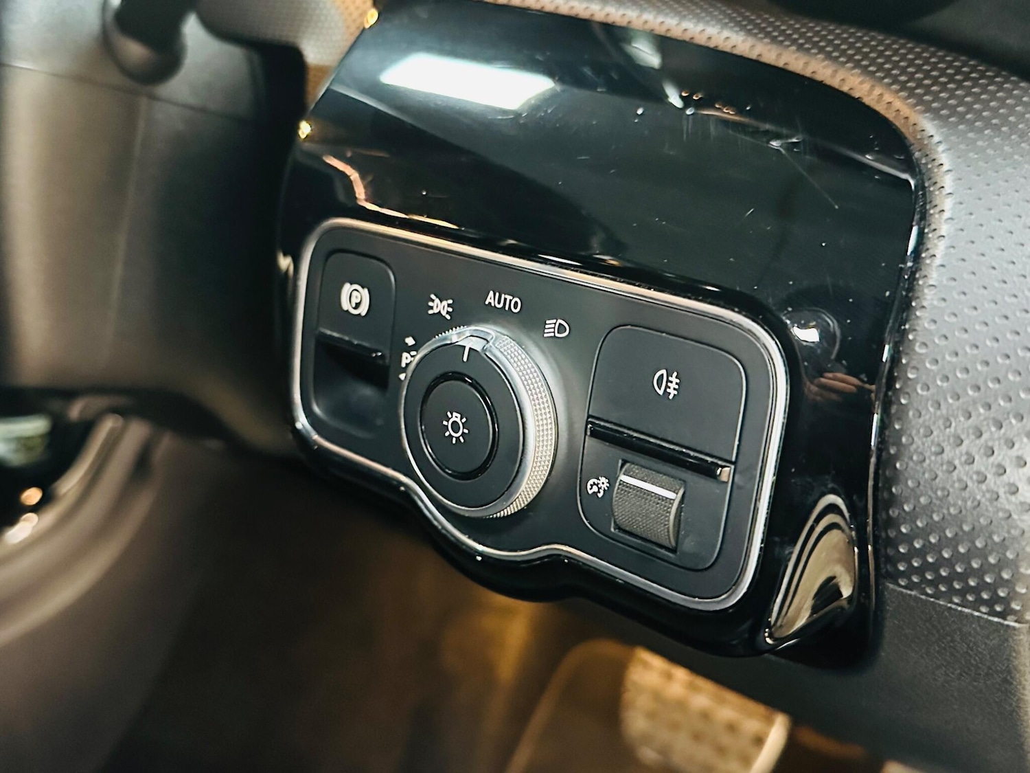 Used Mercedes-Benz A-Class 2019 for sale - 76360614: Photo 55