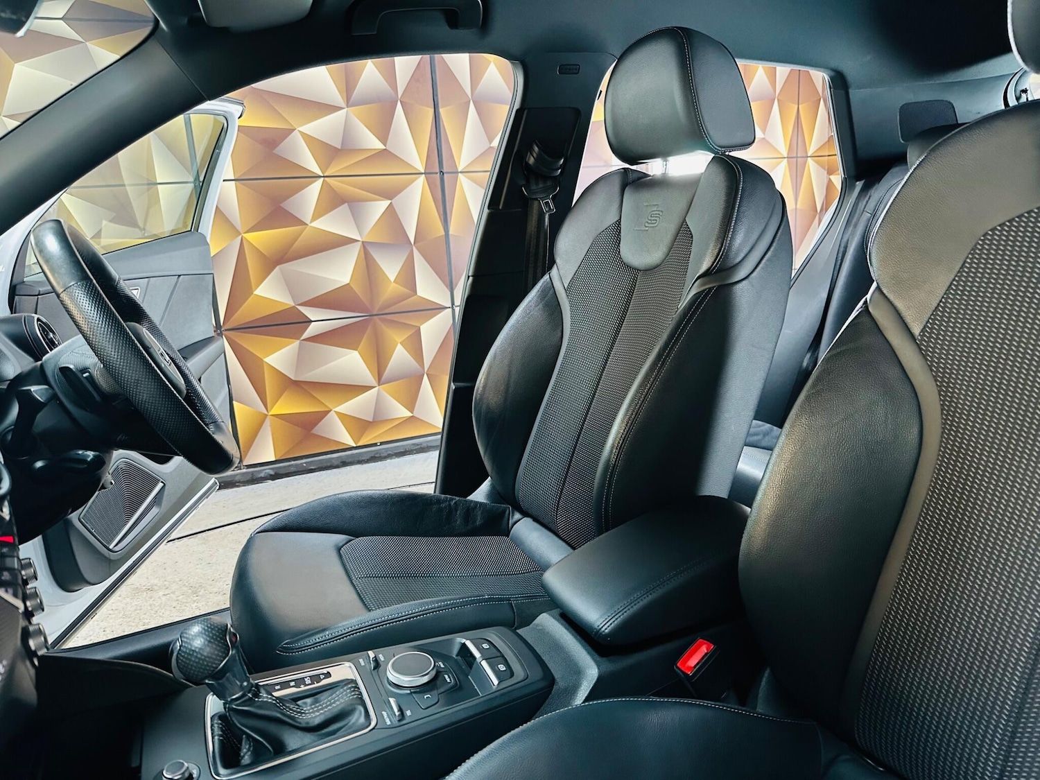 Used Audi Q2 2018 for sale - 76765906: Photo 10