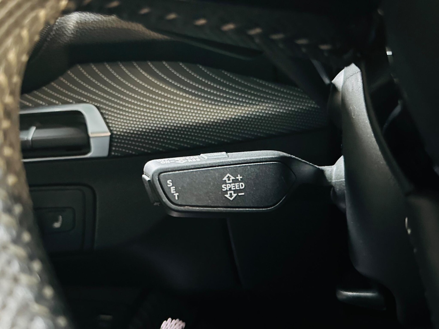 Used Audi Q2 2018 for sale - 76765906: Photo 53