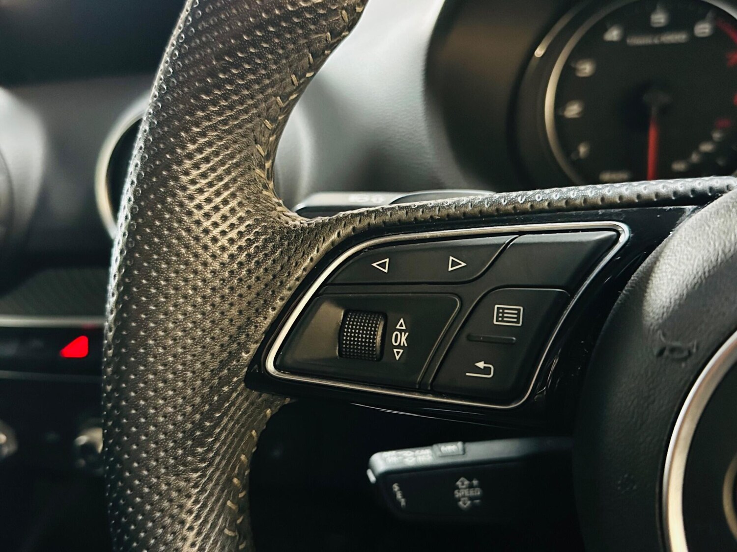 Used Audi Q2 2018 for sale - 76765906: Photo 55