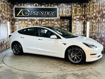 Used Tesla Model 3 2021 for sale - 76926499: Photo