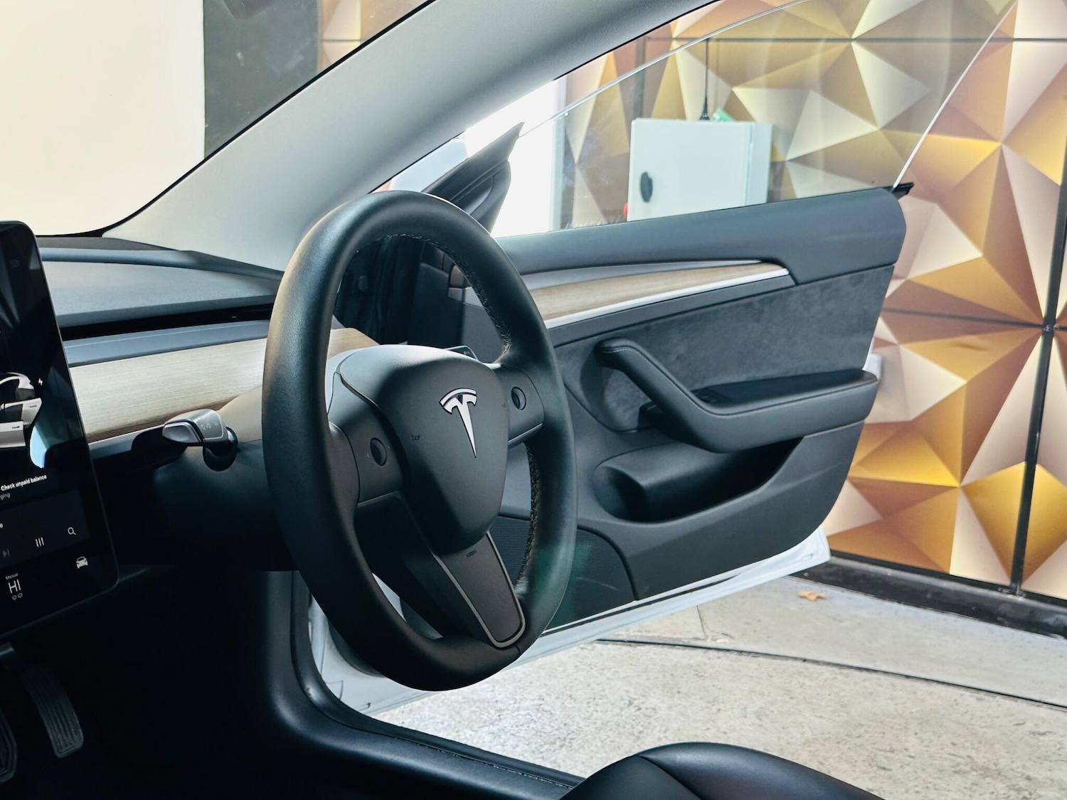 Used Tesla Model 3 2021 for sale - 76926499: Photo 26