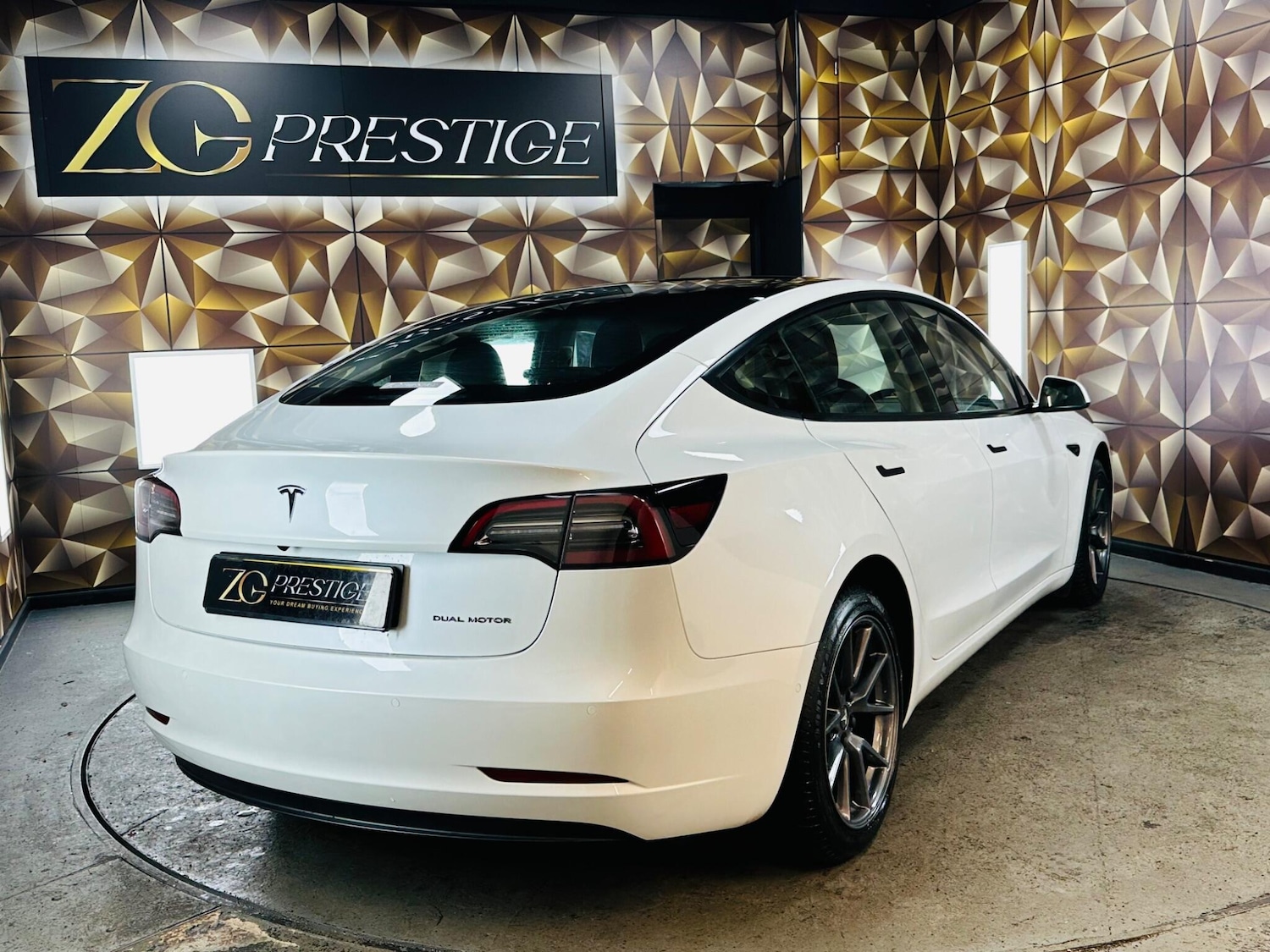 Used Tesla Model 3 2021 for sale - 76926499: Photo 29