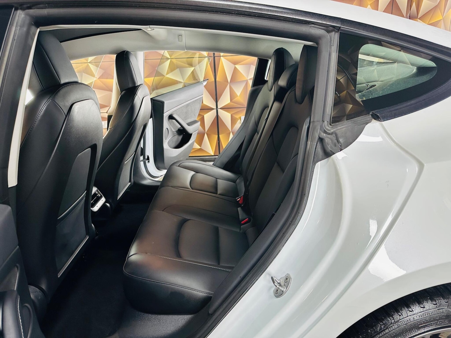 Used Tesla Model 3 2021 for sale - 76926499: Photo 59