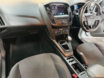 Used Ford Focus 2018 for sale - 79325143: Photo
