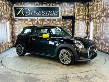 Used MINI Hatch 2022 for sale - 76512714: Photo