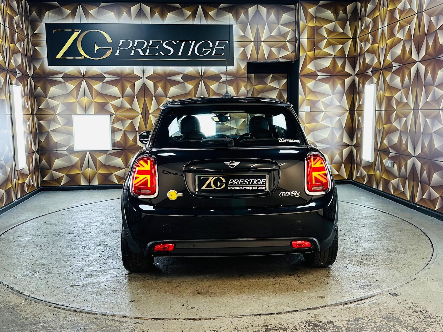 Used MINI Hatch 2022 for sale - 76512714: Photo 5