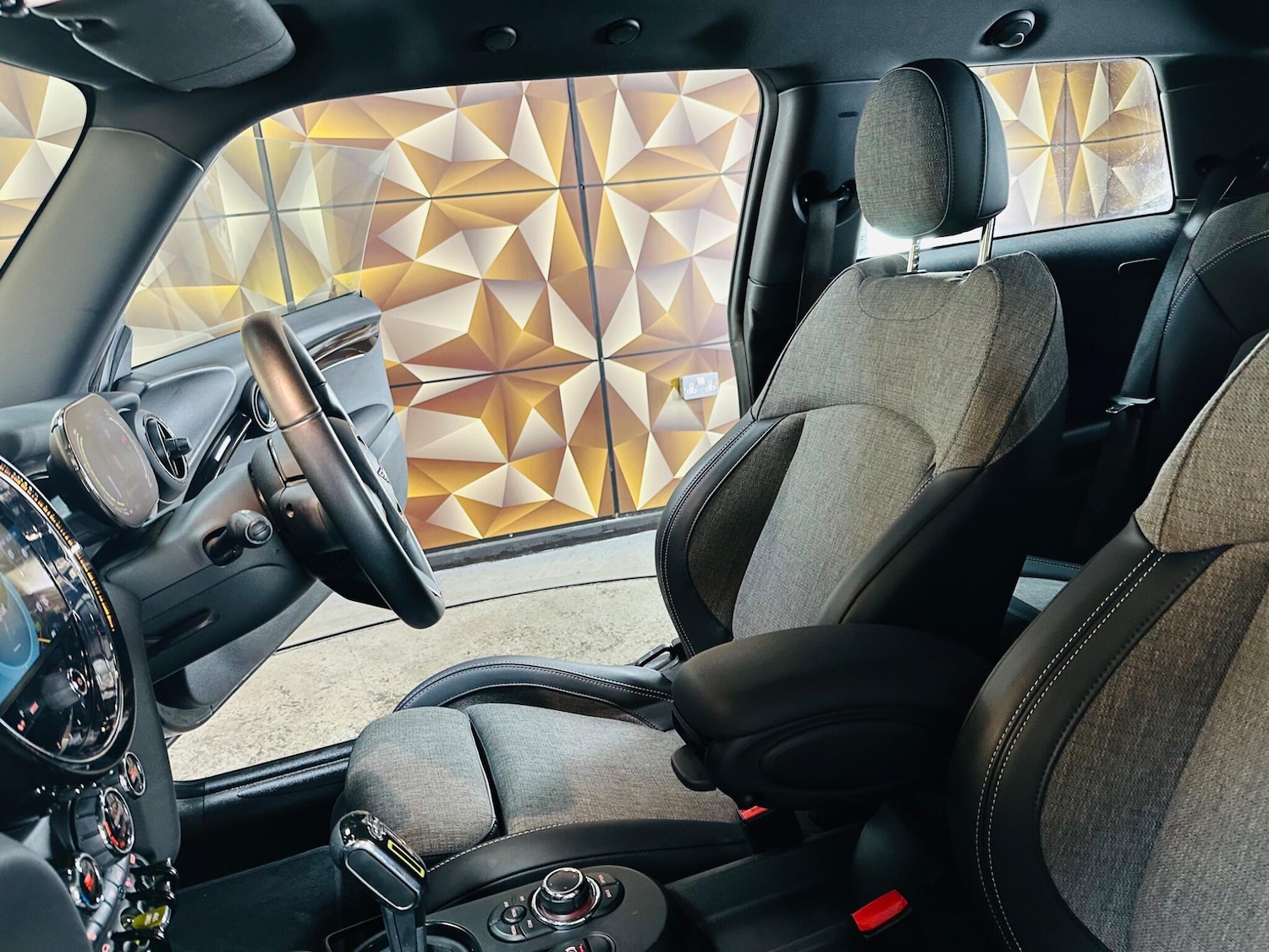 Used MINI Hatch 2022 for sale - 76512714: Photo 6