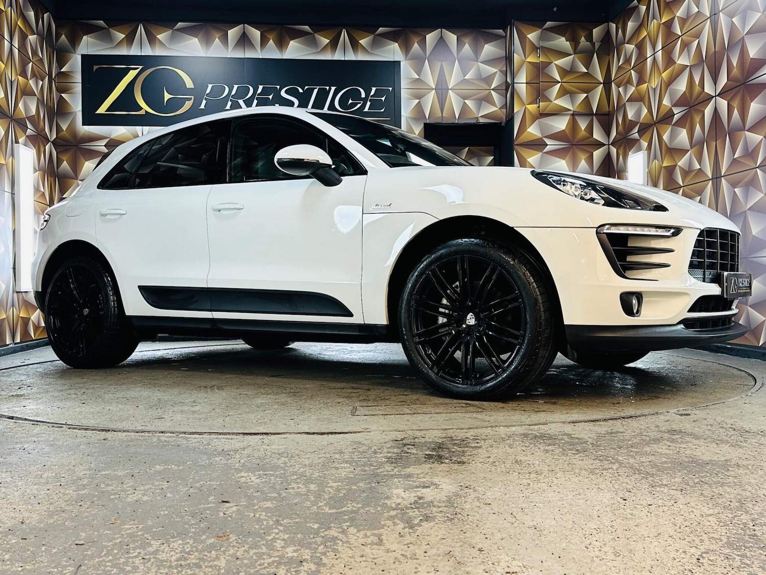 Used Porsche Macan 2015 for sale - 76824524: Photo 13