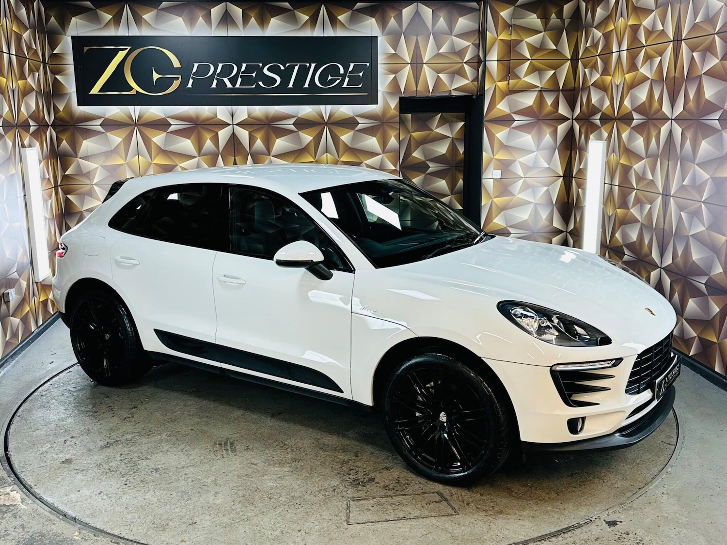 Used Porsche Macan 2015 for sale - 76824524: Photo 29