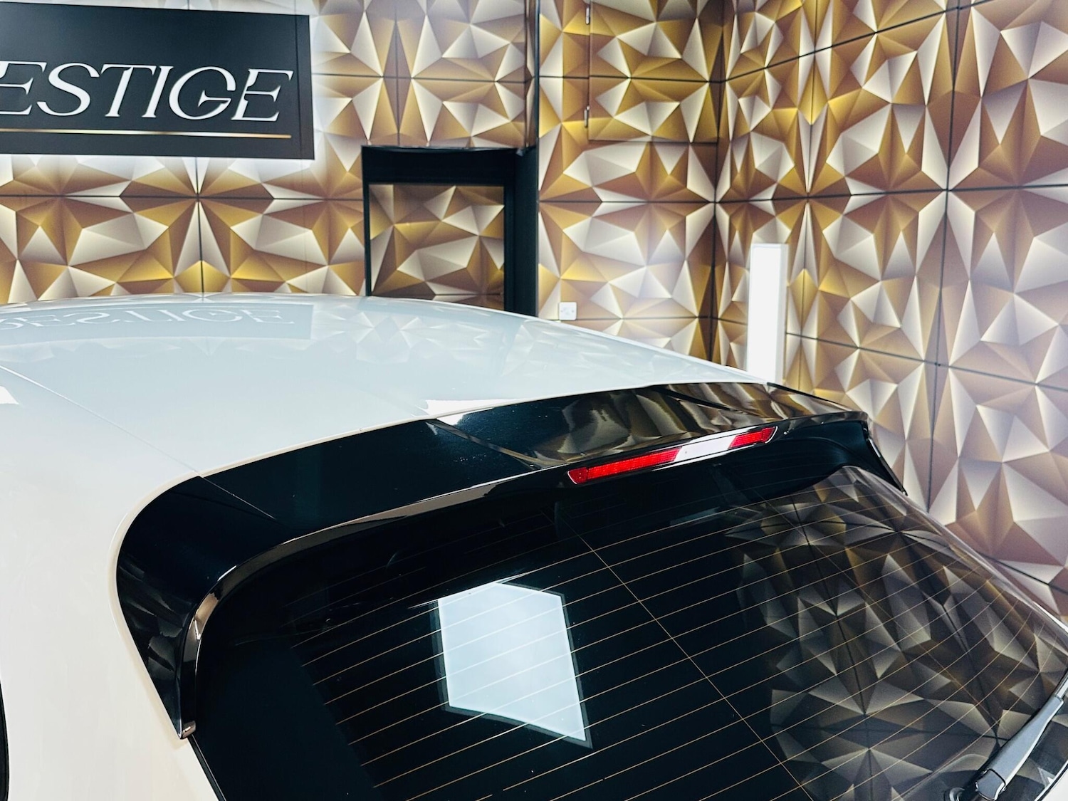 Used Porsche Macan 2015 for sale - 76824524: Photo 31