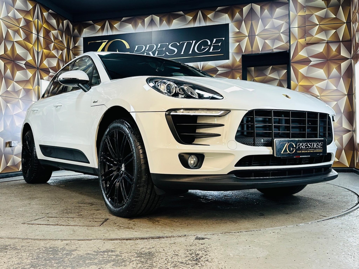 Used Porsche Macan 2015 for sale - 76824524: Photo 36