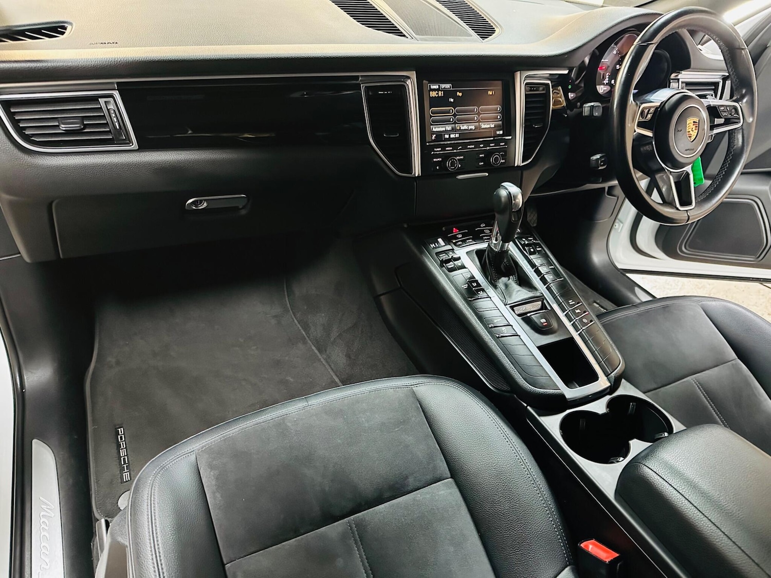 Used Porsche Macan 2015 for sale - 76824524: Photo 6