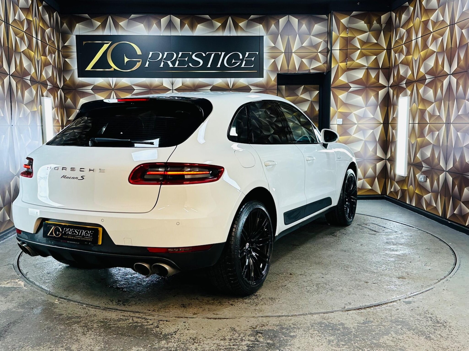 Used Porsche Macan 2015 for sale - 76824524: Photo 7