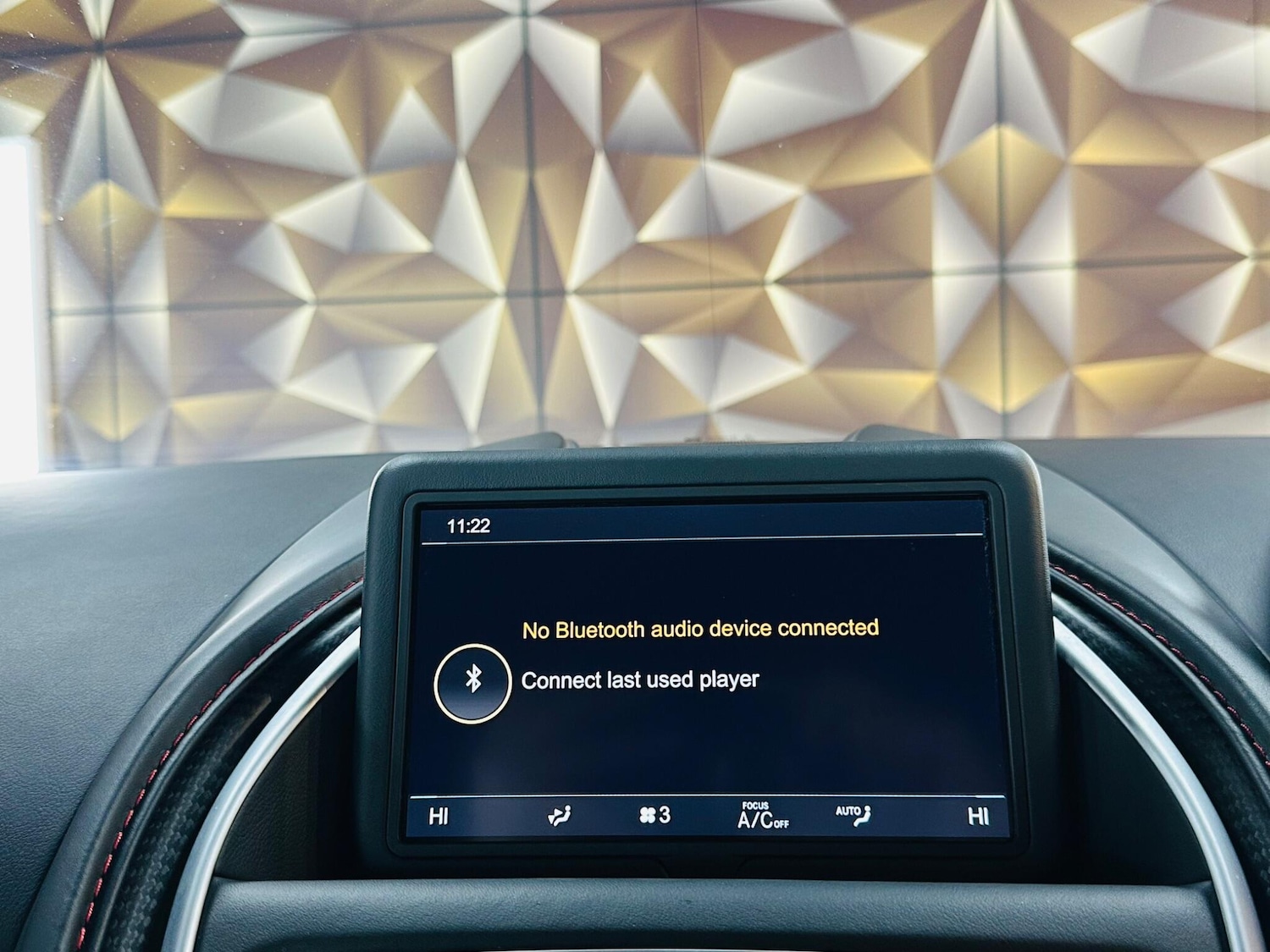 Used Aston Martin DB11 2018 for sale - 77331497: Photo 62