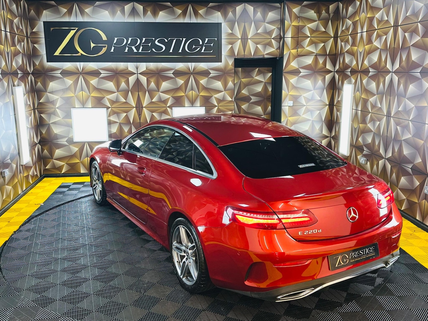 Used Mercedes-Benz E Class 2019 for sale - 77203112: Photo 41