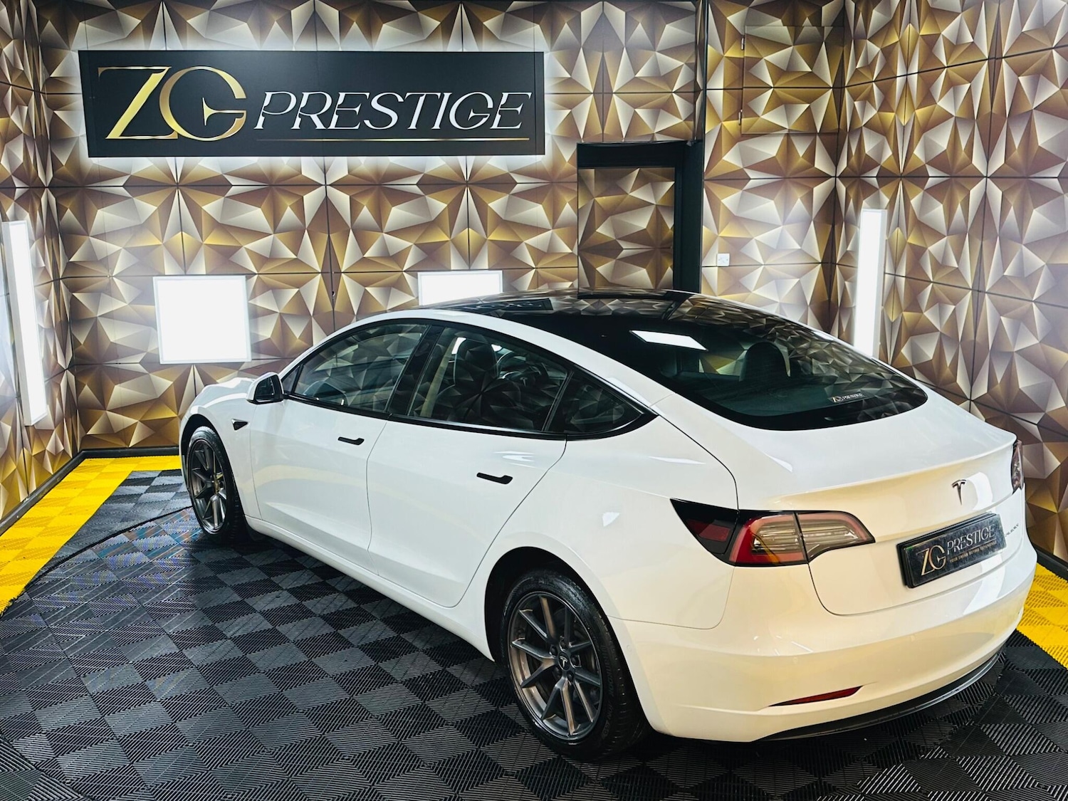 Used Tesla Model 3 2022 for sale - 77109700: Photo 38