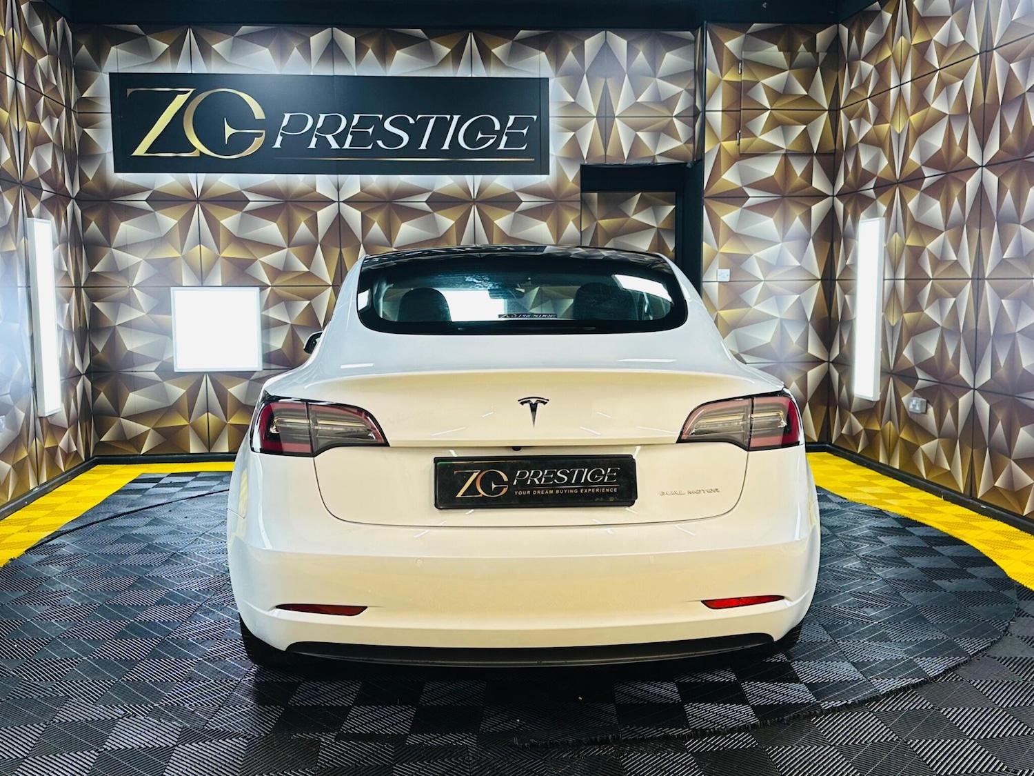 Used Tesla Model 3 2022 for sale - 77109700: Photo 5