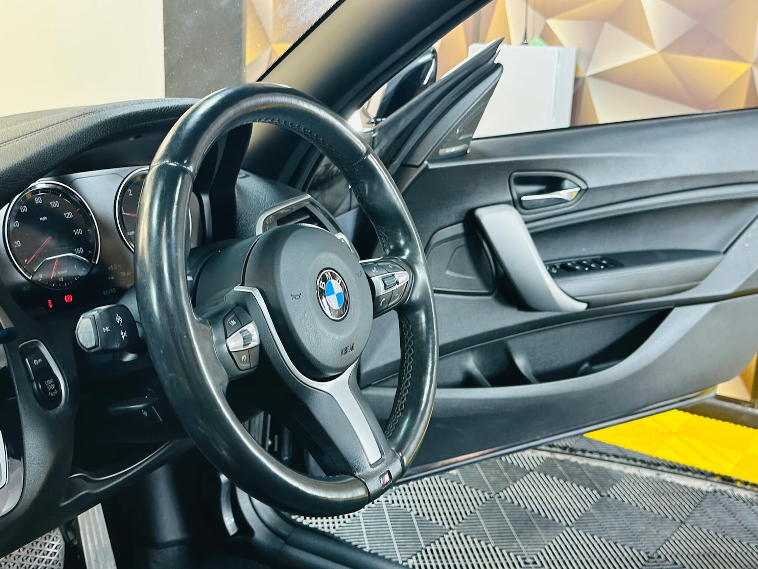 Used BMW 2 Series 2017 for sale - 77344823: Photo 26