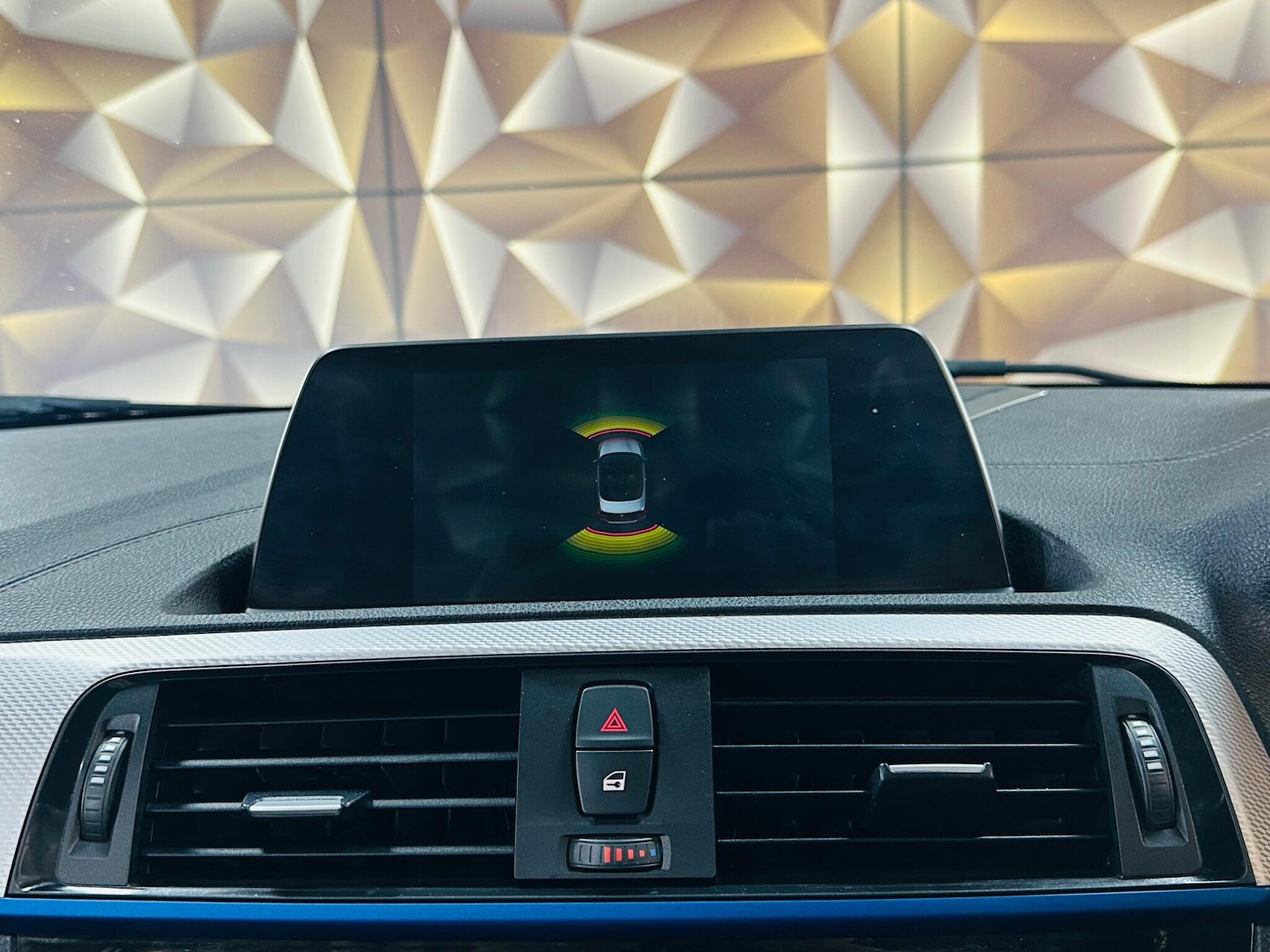 Used BMW 2 Series 2017 for sale - 77344823: Photo 59