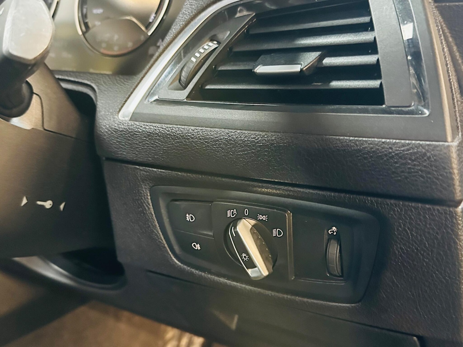 Used BMW 2 Series 2017 for sale - 77344823: Photo 64