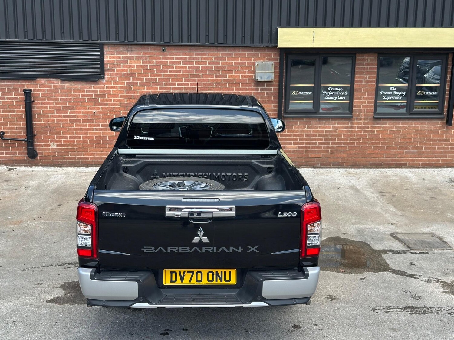 Vehicle 33