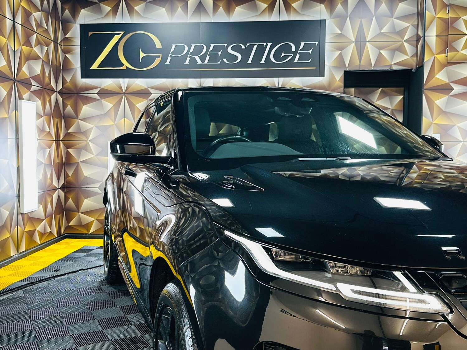 Used Land Rover Range Rover Evoque 2021 for sale - 77783698: Photo 33