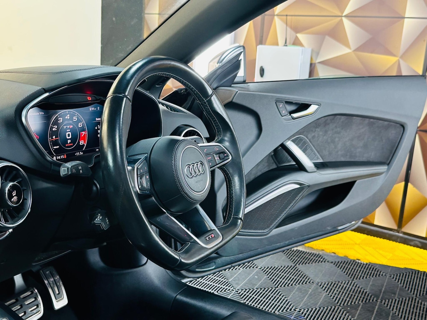 Used Audi TT 2017 for sale - 78184622: Photo 26