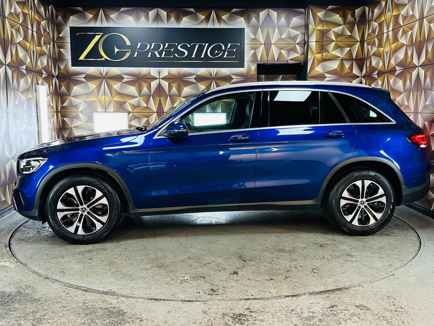 Used Mercedes-Benz GLC 2019 for sale - 76094386: Photo 11