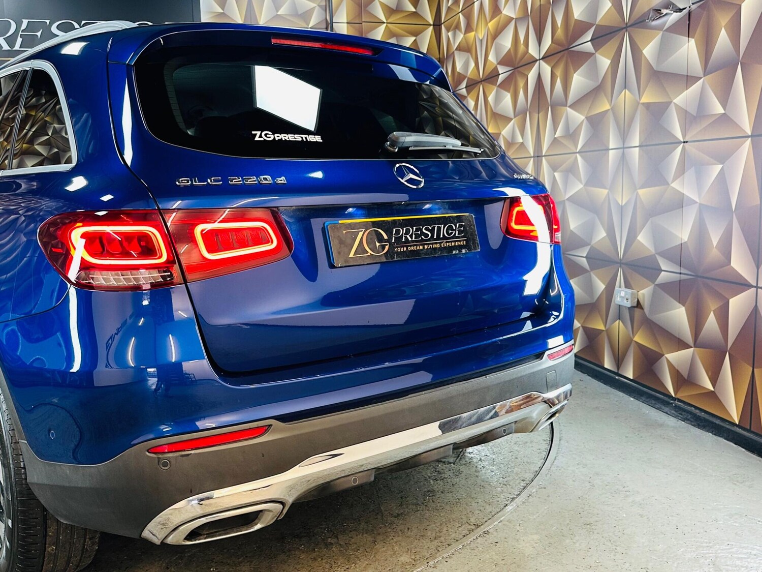 Used Mercedes-Benz GLC 2019 for sale - 76094386: Photo 31