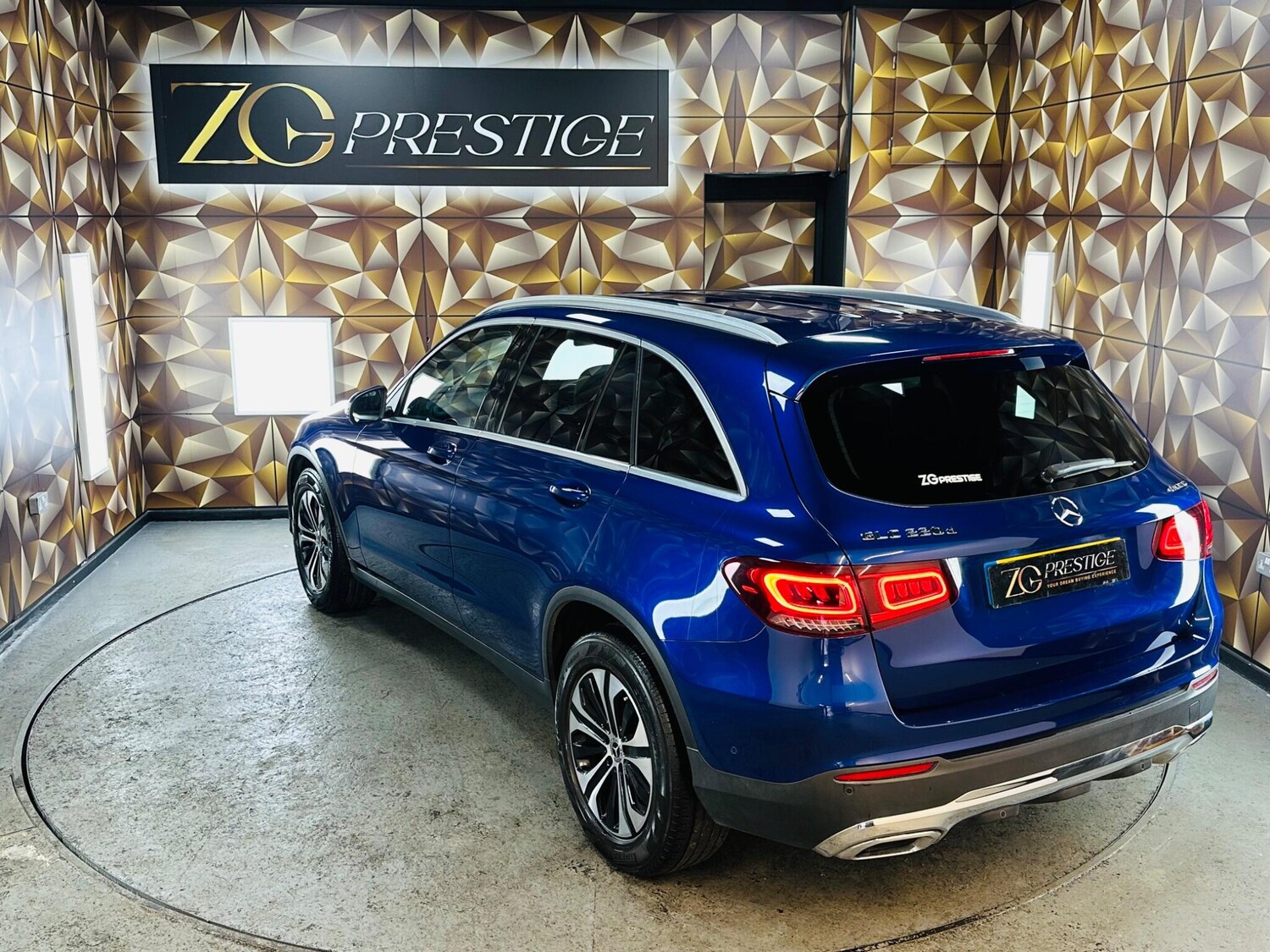 Used Mercedes-Benz GLC 2019 for sale - 76094386: Photo 35