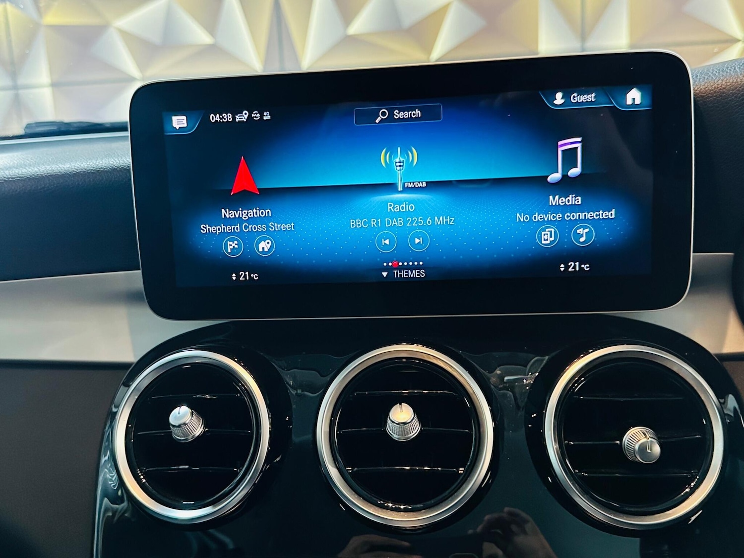 Used Mercedes-Benz GLC 2019 for sale - 76094386: Photo 60