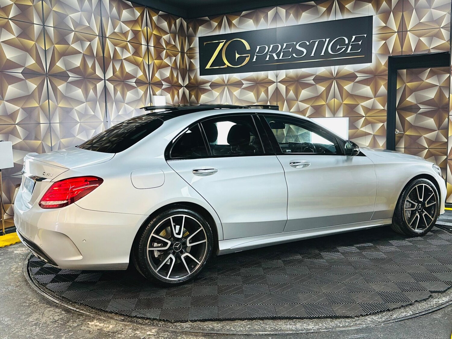 Used Mercedes-Benz C Class 2017 for sale - 77793482: Photo 48