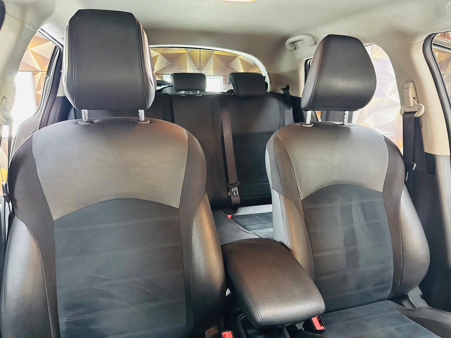 Used Nissan Juke 2019 for sale - 76936587: Photo 30