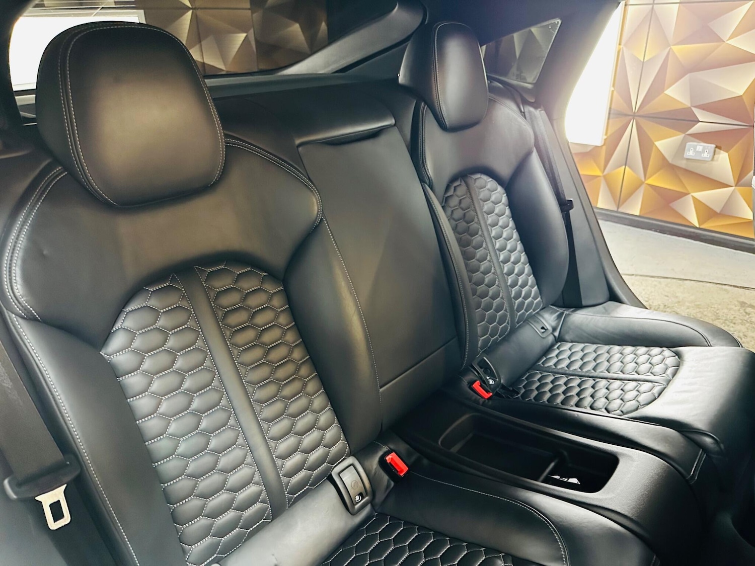 Used Audi RS7 2016 for sale - 76898243: Photo 22