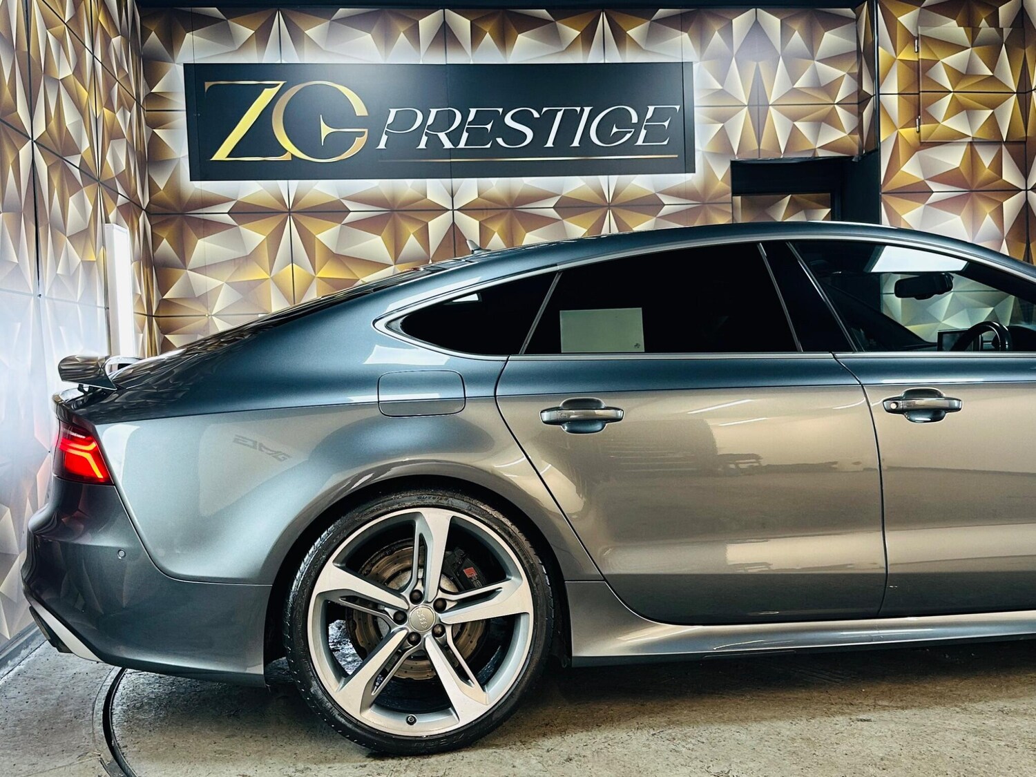 Used Audi RS7 2016 for sale - 76898243: Photo 34