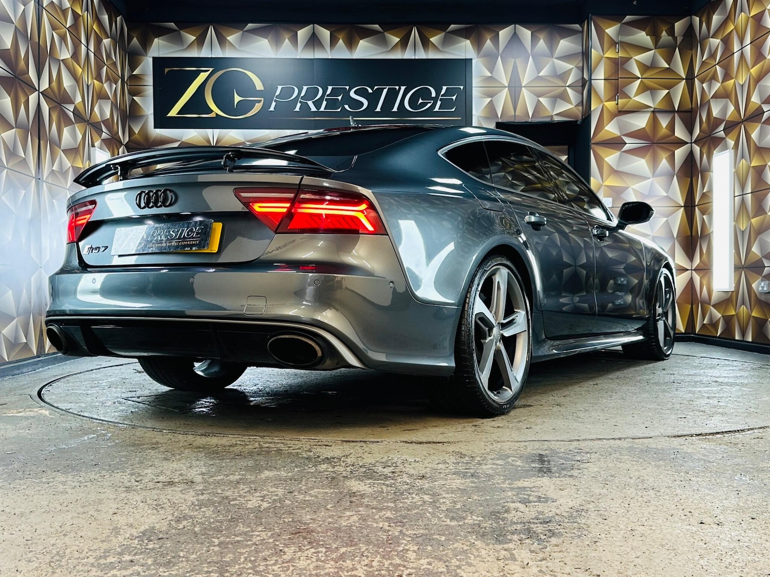 Used Audi RS7 2016 for sale - 76898243: Photo 35