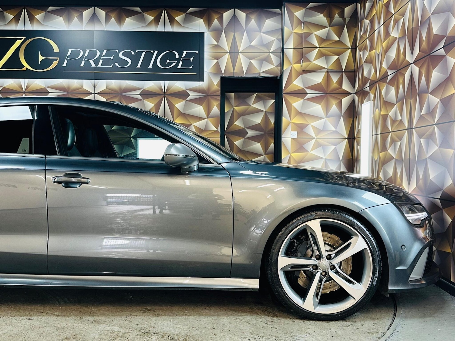 Used Audi RS7 2016 for sale - 76898243: Photo 36