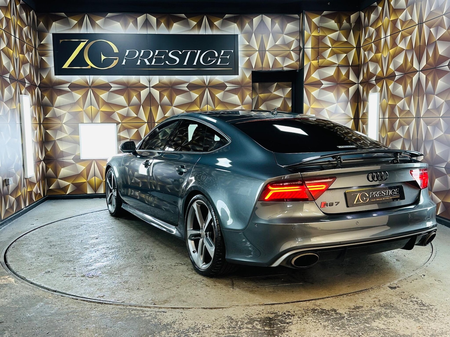 Used Audi RS7 2016 for sale - 76898243: Photo 37