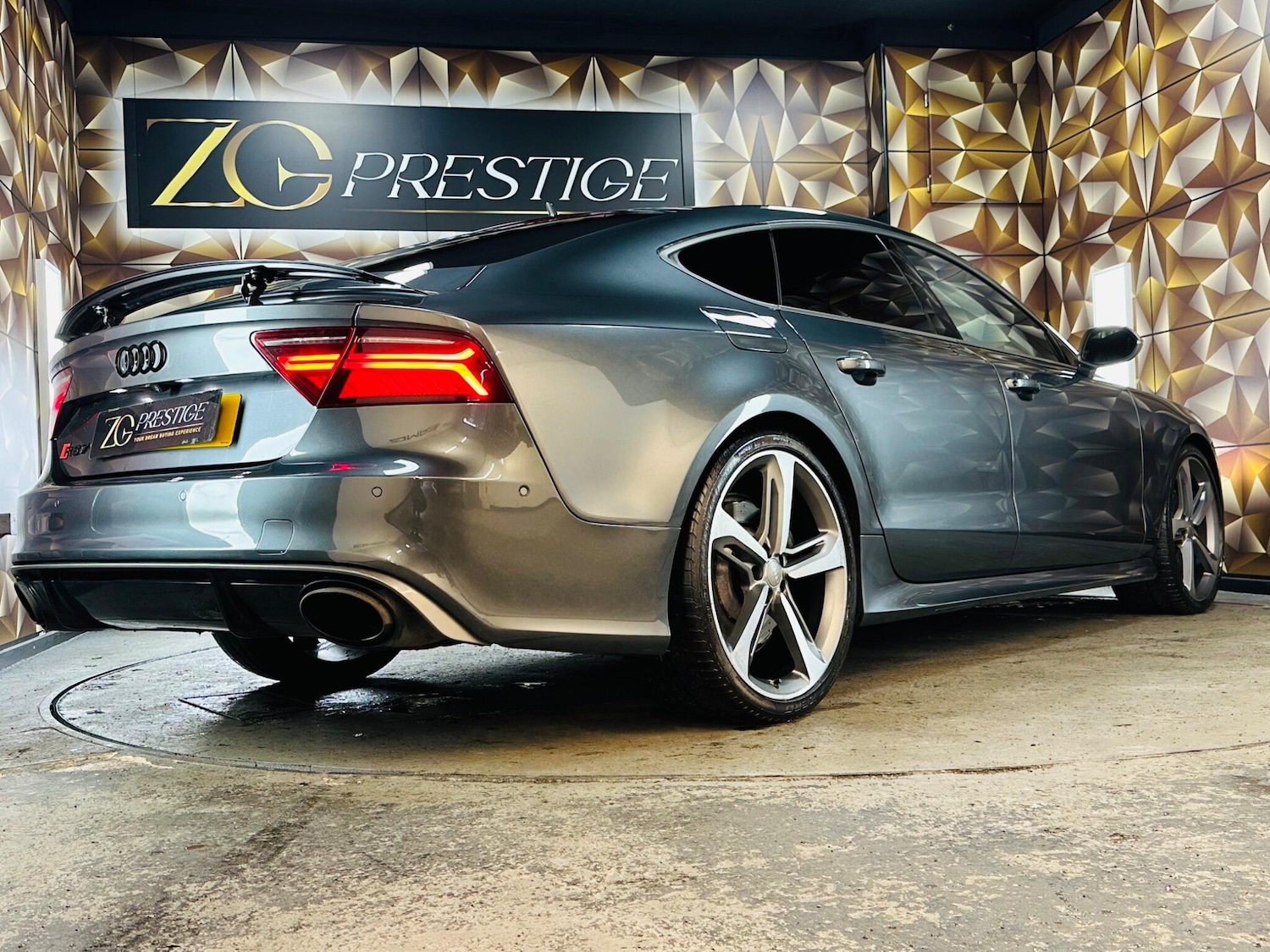 Used Audi RS7 2016 for sale - 76898243: Photo 46