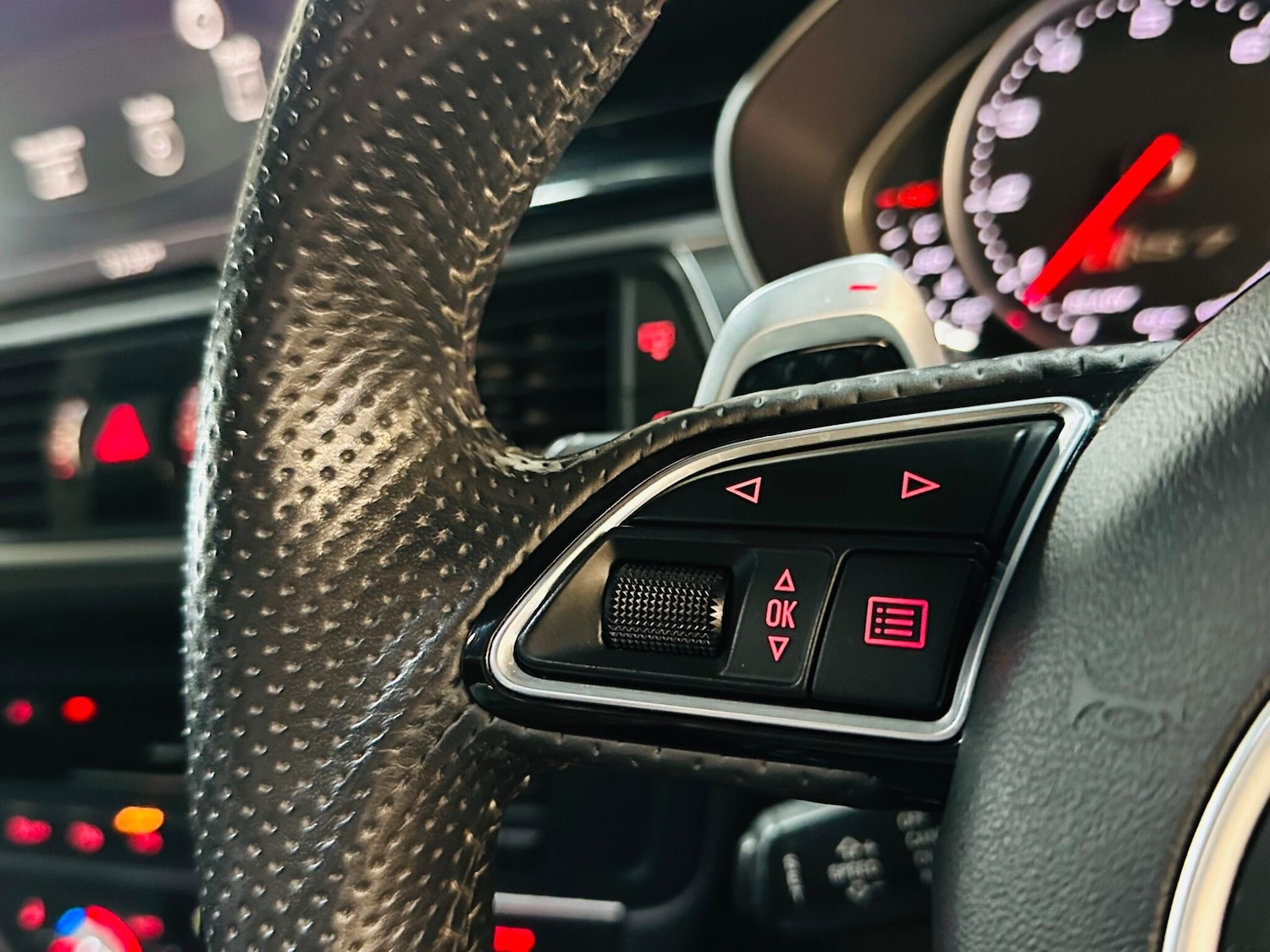 Used Audi RS7 2016 for sale - 76898243: Photo 51