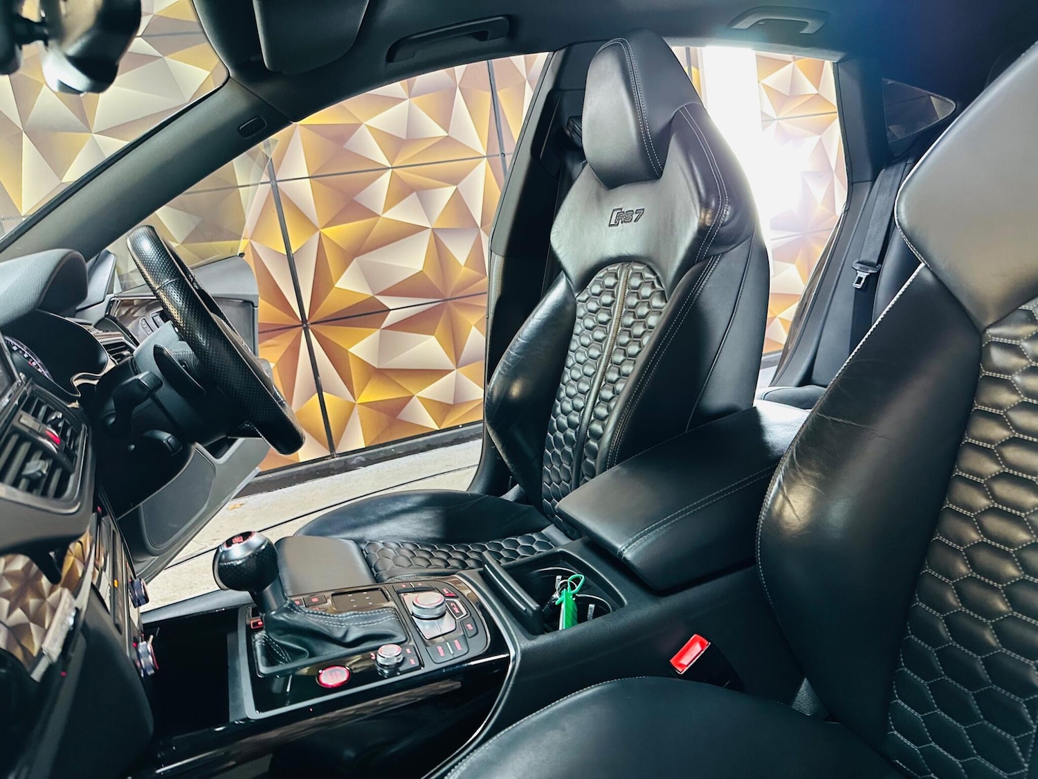 Used Audi RS7 2016 for sale - 76898243: Photo 6