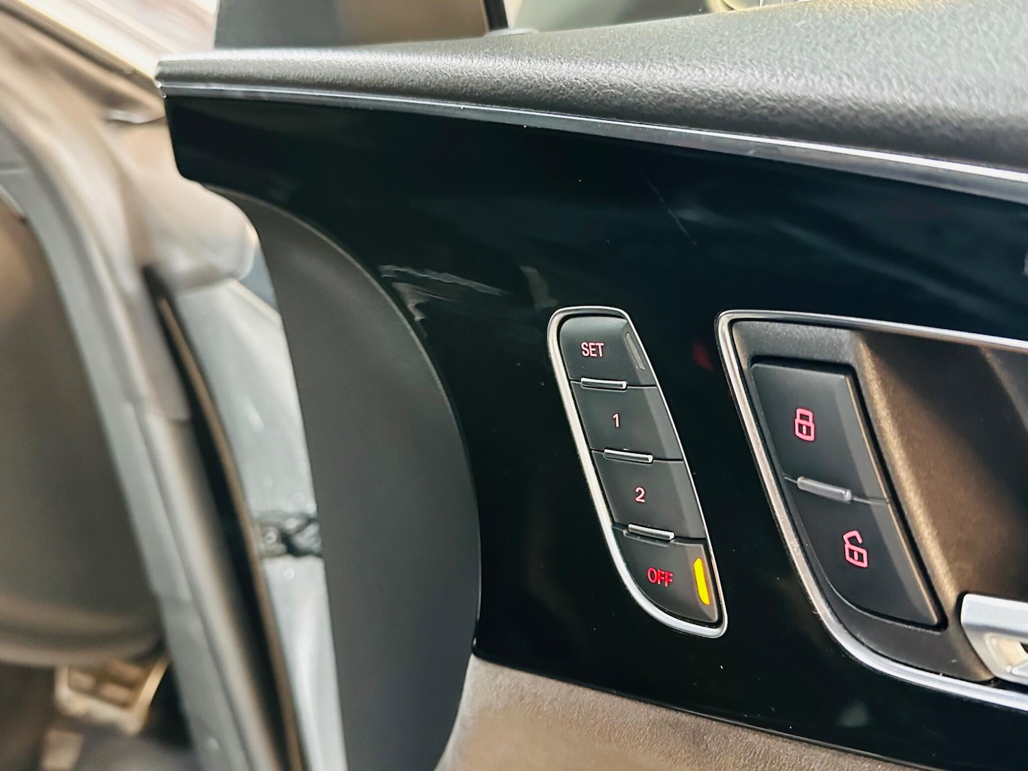 Used Audi RS7 2016 for sale - 76898243: Photo 65