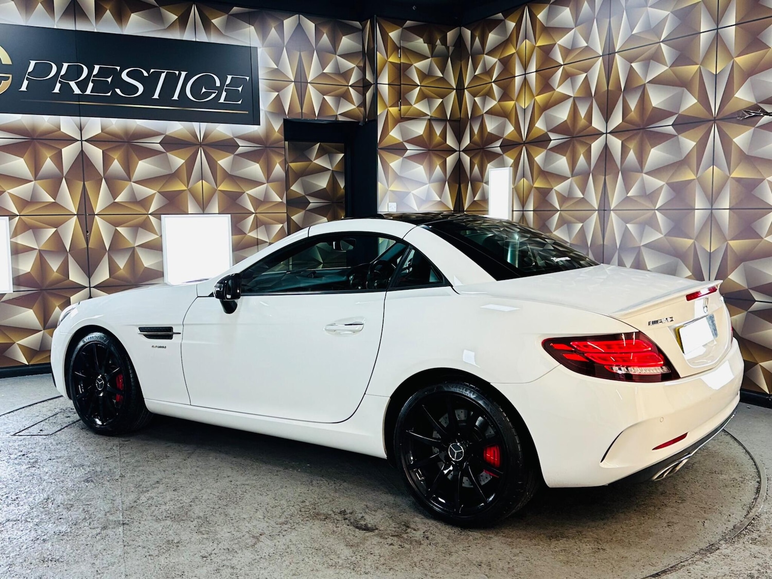 Used Mercedes-Benz SLC 2016 for sale - 76099566: Photo 23