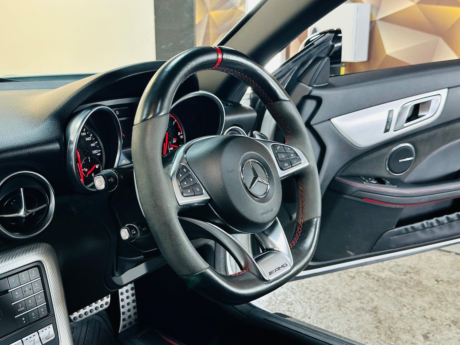 Used Mercedes-Benz SLC 2016 for sale - 76099566: Photo 30