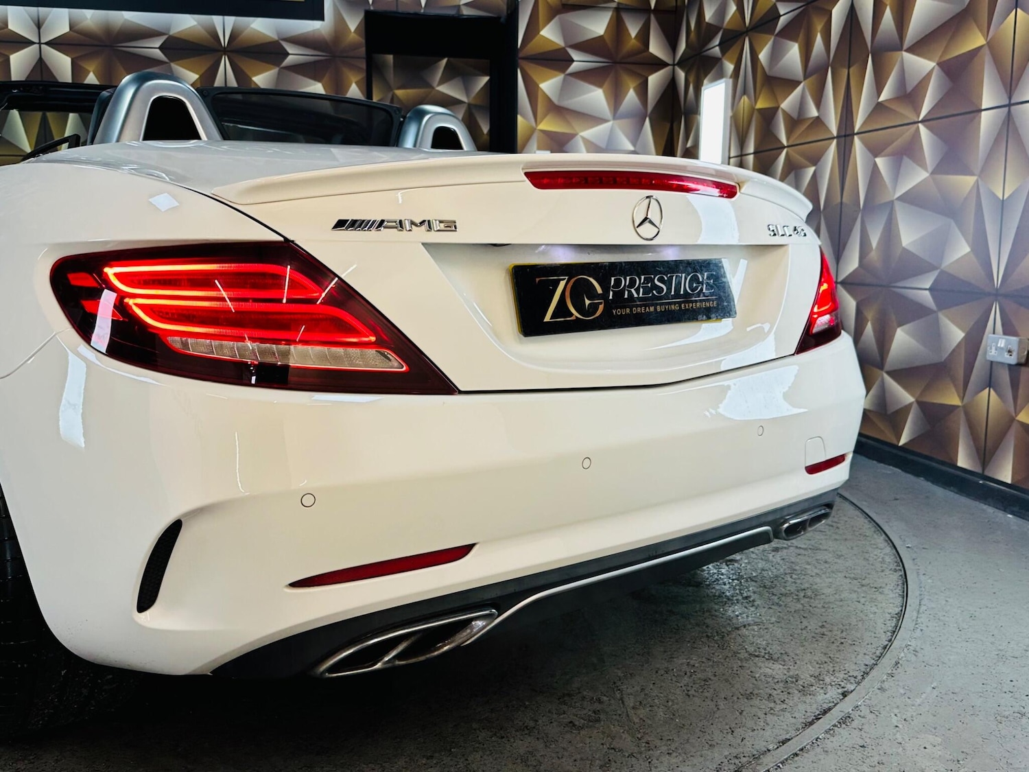 Used Mercedes-Benz SLC 2016 for sale - 76099566: Photo 46