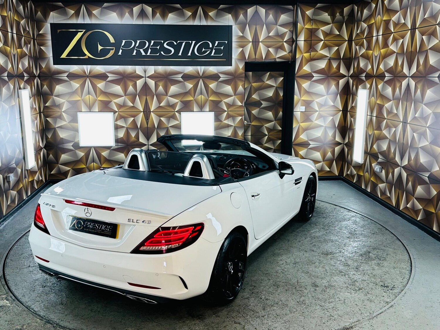 Used Mercedes-Benz SLC 2016 for sale - 76099566: Photo 49