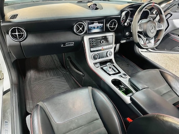 Used Mercedes-Benz SLC 2016 for sale - 76099566: Photo